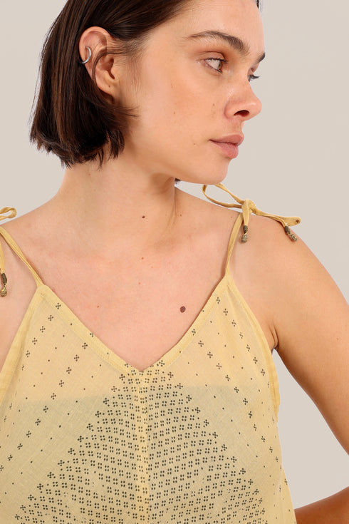 Printed short top with thin adjustable straps